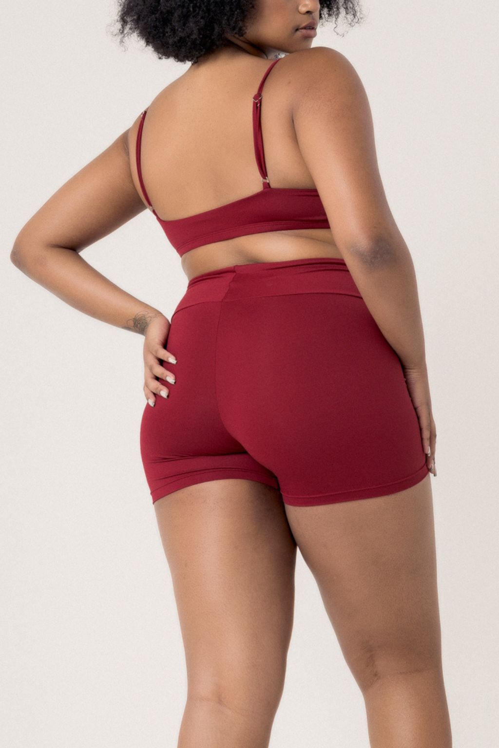 Conjunto Top Faixa + Short Sport Vermelho Ameixa